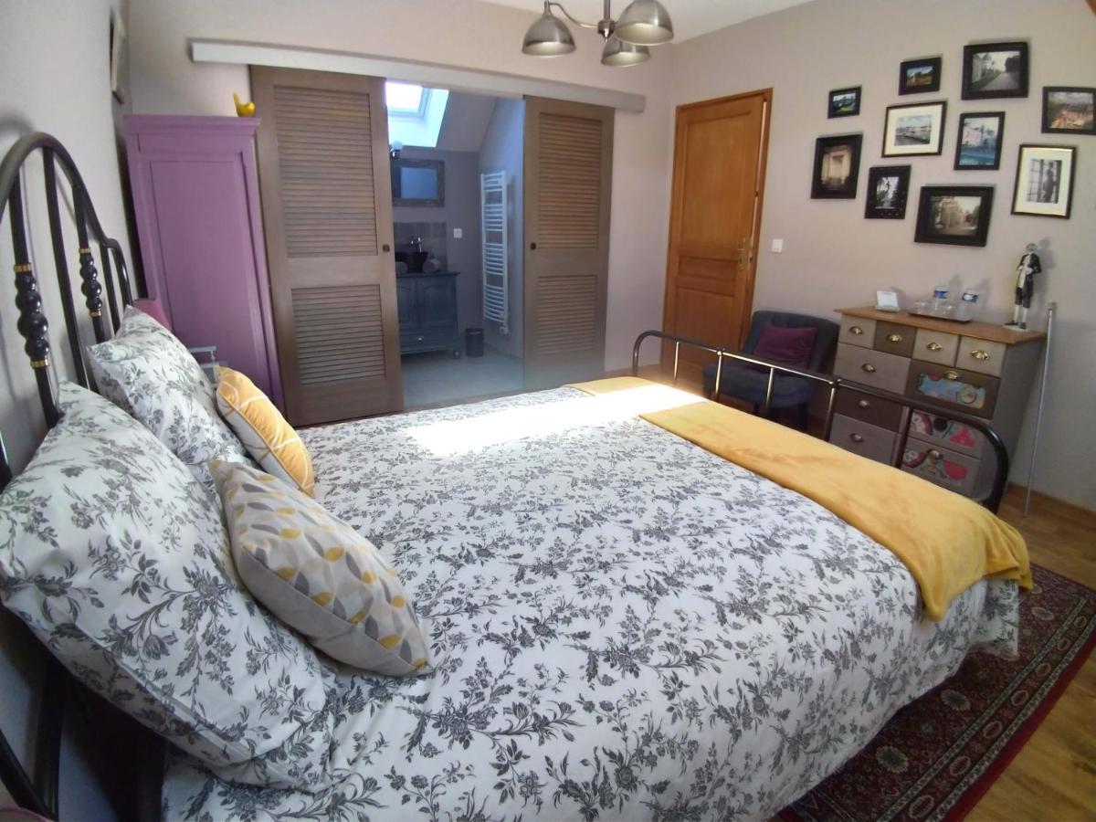 Bed and Breakfast Les Trois Provinces Couffy Экстерьер фото